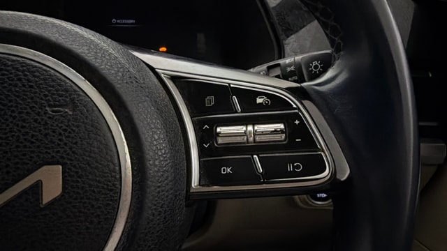 View Kia Carens Image 3 Used Kia Carens Image 3