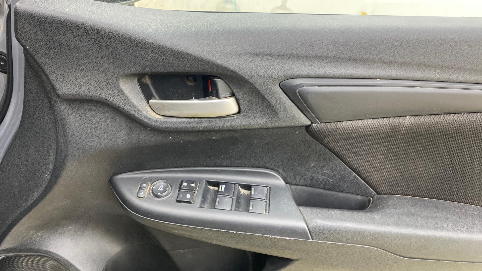 View 2021 Honda WR-V S MT Diesel Edge Edition Image 33 Used 2021 Honda WR-V S MT Diesel Edge Edition Image 33