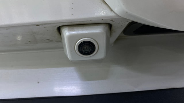 View Mahindra XUV700 Image 17 Used Mahindra XUV700 Image 17