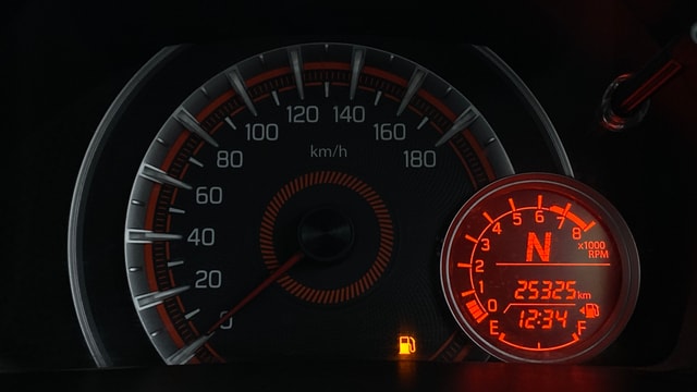View Maruti Suzuki 1000 Image 34 Used Maruti Suzuki 1000 Image 34