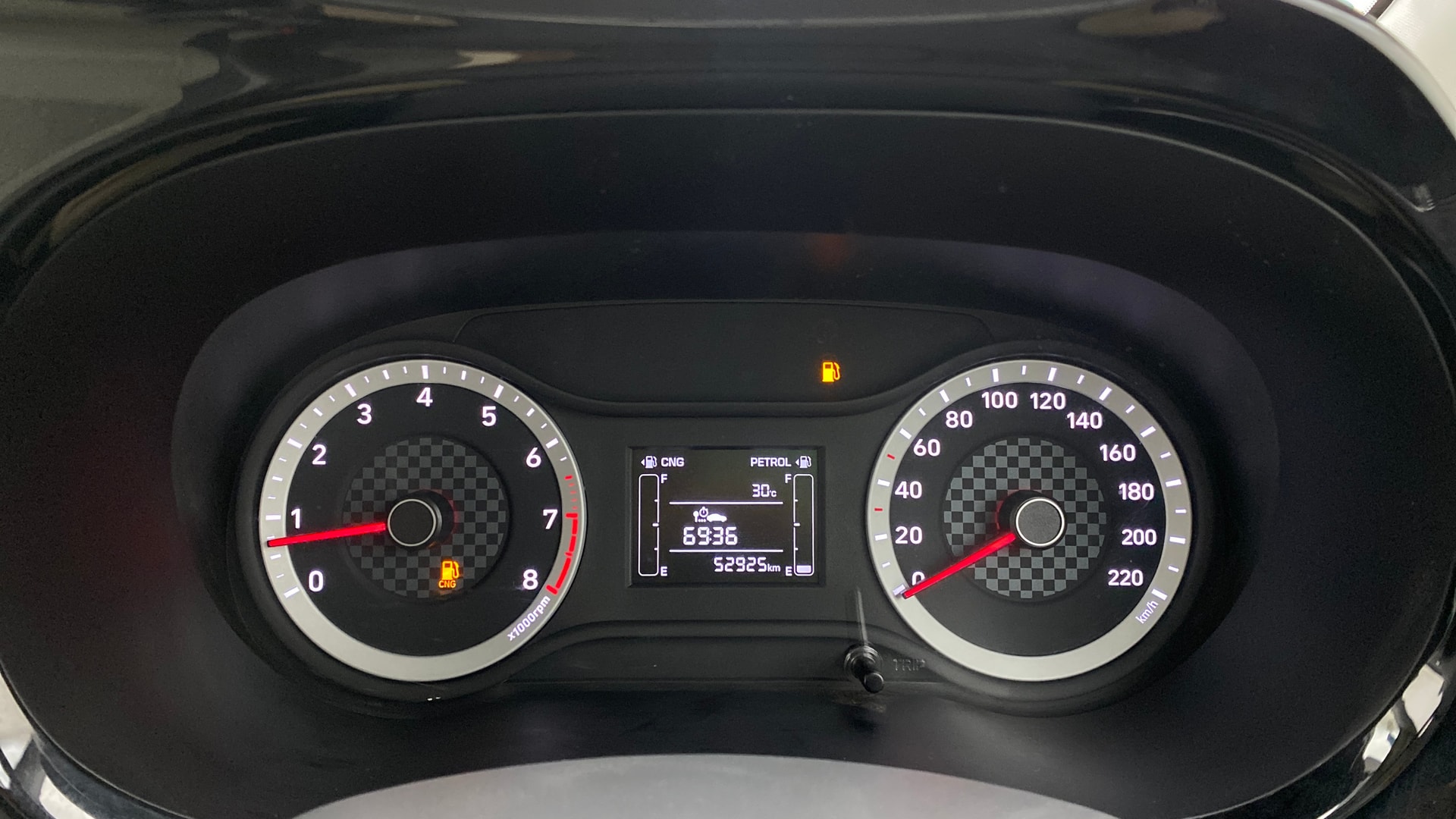 View 2021 Hyundai Grand i10 Nios Sportz CNG Image 34 Used 2021 Hyundai Grand i10 Nios Sportz CNG Image 34