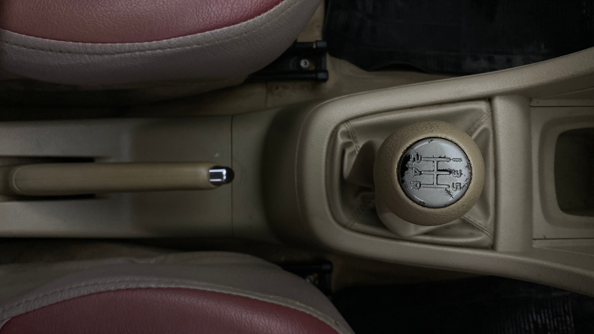 View 2013 Maruti Suzuki 1000 Base Variant Image 39 Used 2013 Maruti Suzuki 1000 Base Variant Image 39