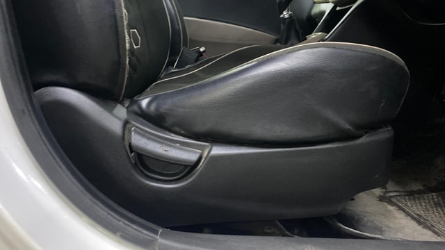 View Hyundai Grand i10 Image 10 Used Hyundai Grand i10 Image 10