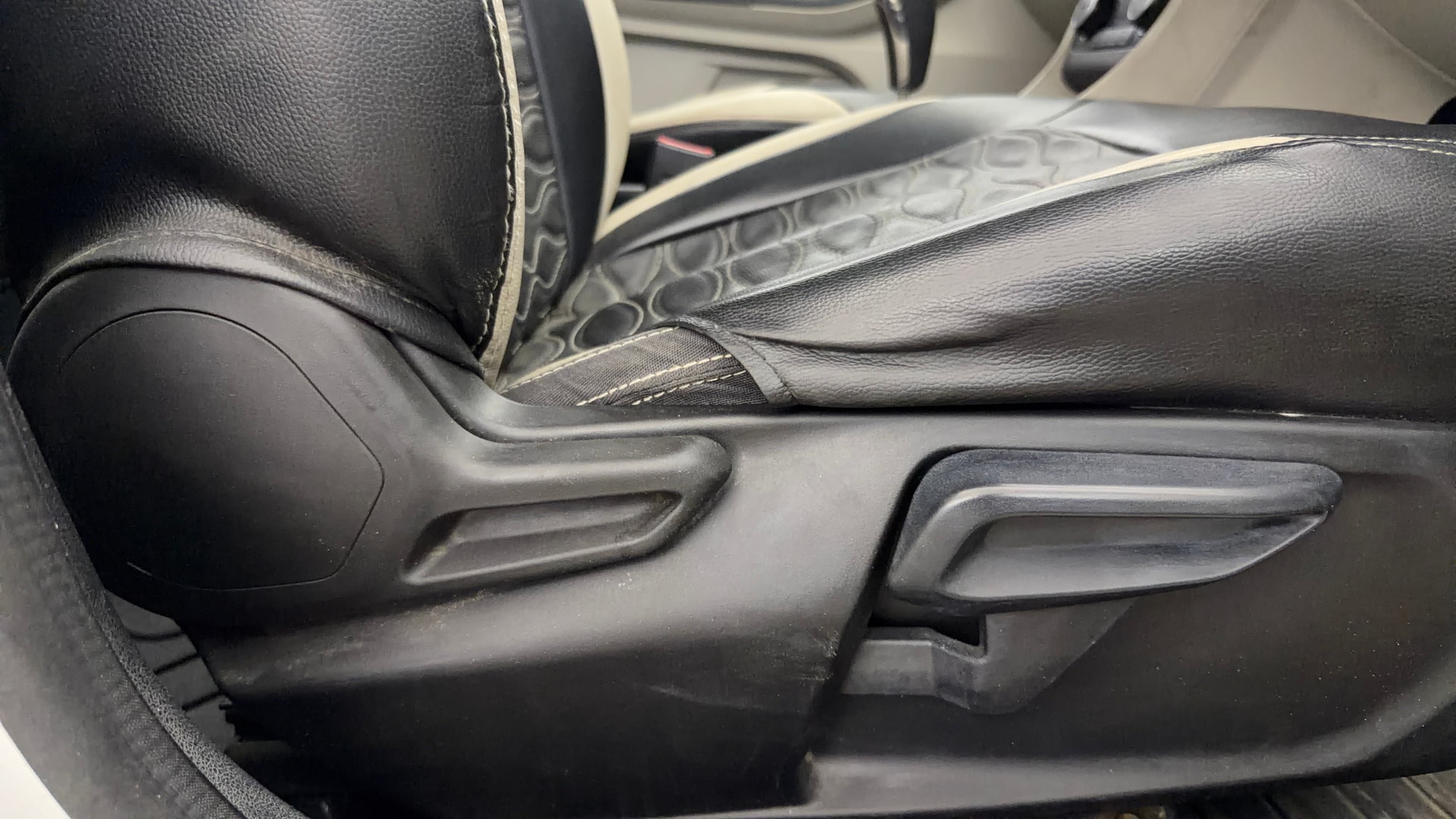 Used 2022 Tata Tiago Used 2022 Tata Tiago