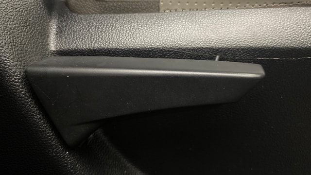View Mahindra KUV100 Image 18 Used Mahindra KUV100 Image 18
