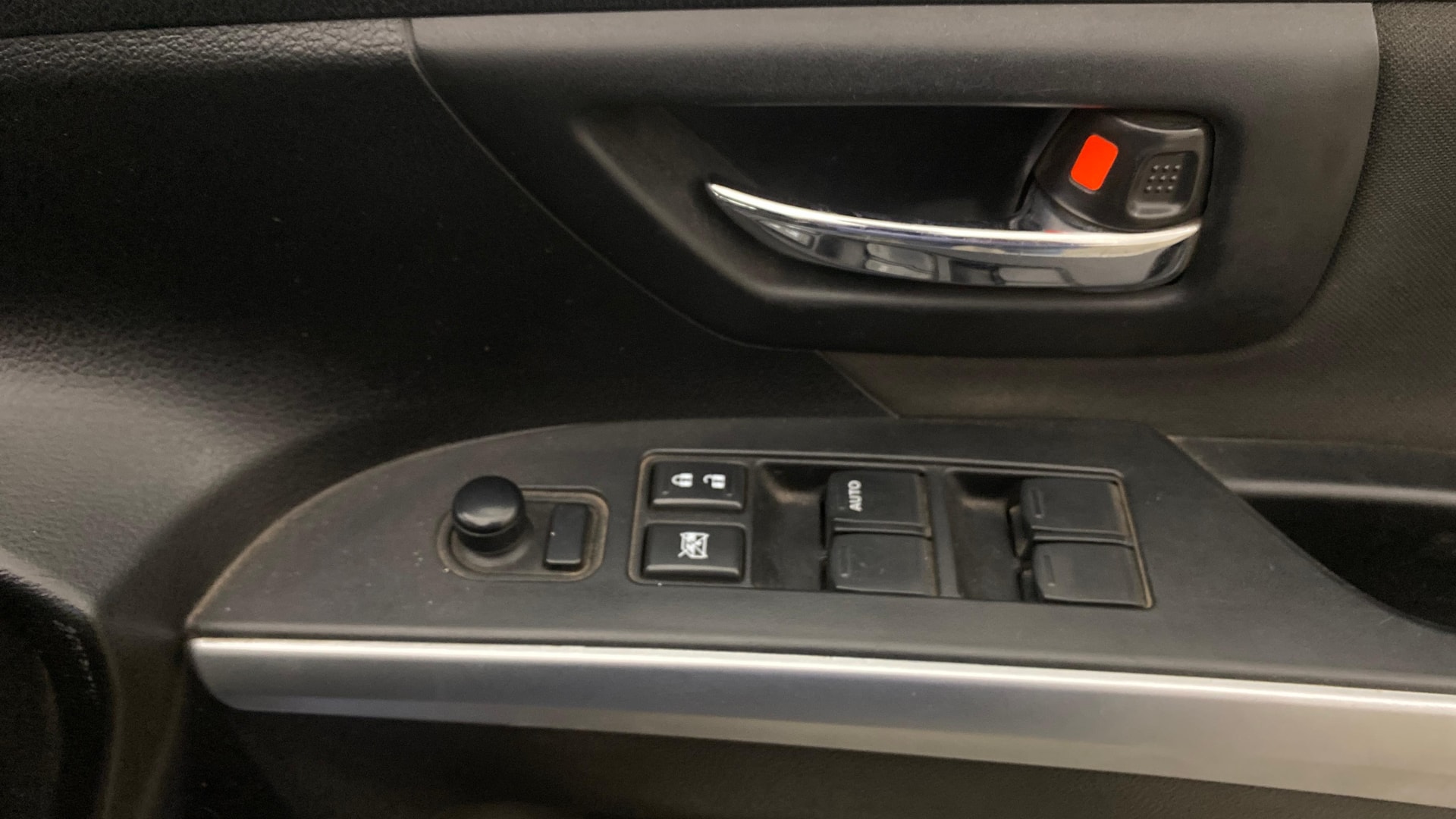 View 2018 Maruti Suzuki 1000 Base Variant Image 34 Used 2018 Maruti Suzuki 1000 Base Variant Image 34