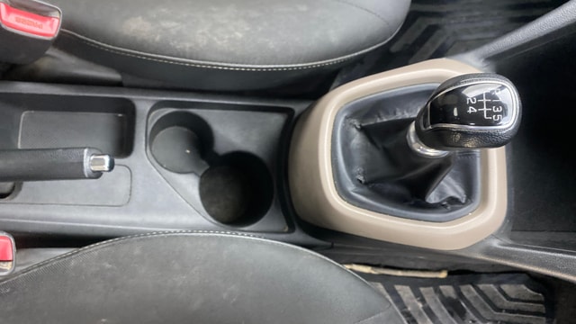 View Hyundai Grand i10 Image 37 Used Hyundai Grand i10 Image 37