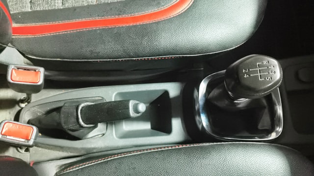 View Renault Kwid Image 37 Used Renault Kwid Image 37