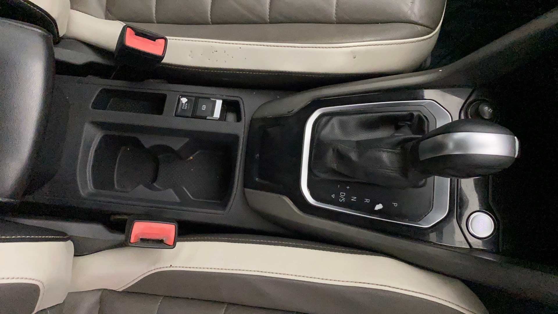 View 2020 Volkswagen T-Roc 1.5 TSI Image 40 Used 2020 Volkswagen T-Roc 1.5 TSI Image 40