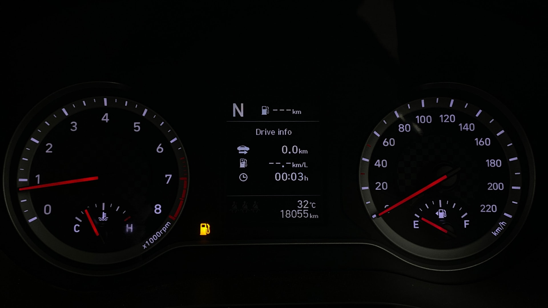 View 2024 Hyundai Grand i10 Nios Sportz Petrol AMT Image 35 Used 2024 Hyundai Grand i10 Nios Sportz Petrol AMT Image 35