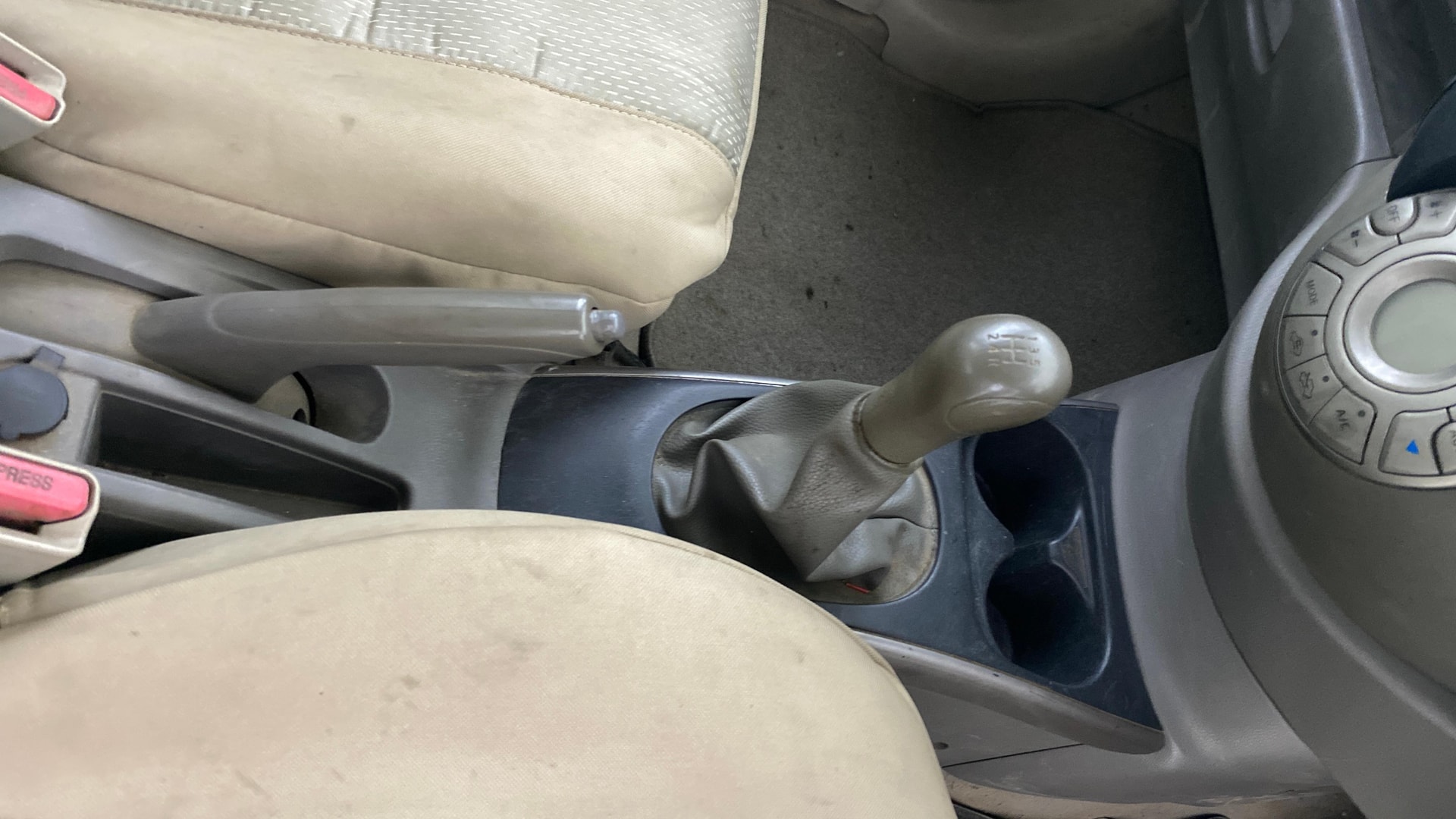 View 2014 Nissan Sunny XL Petrol Image 38 Used 2014 Nissan Sunny XL Petrol Image 38
