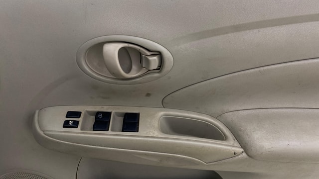 View Nissan Sunny Image 33 Used Nissan Sunny Image 33
