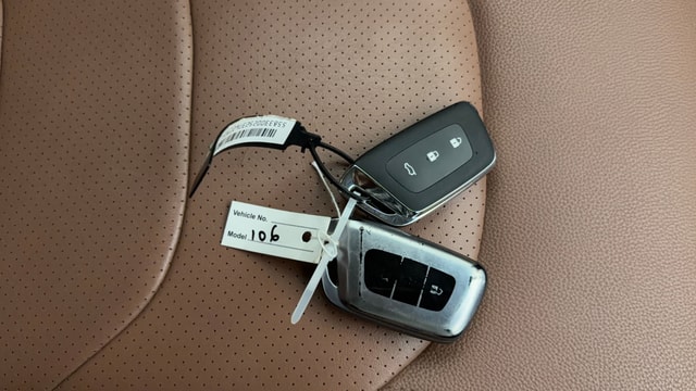 View MG Hector Plus Image 20 Used MG Hector Plus Image 20