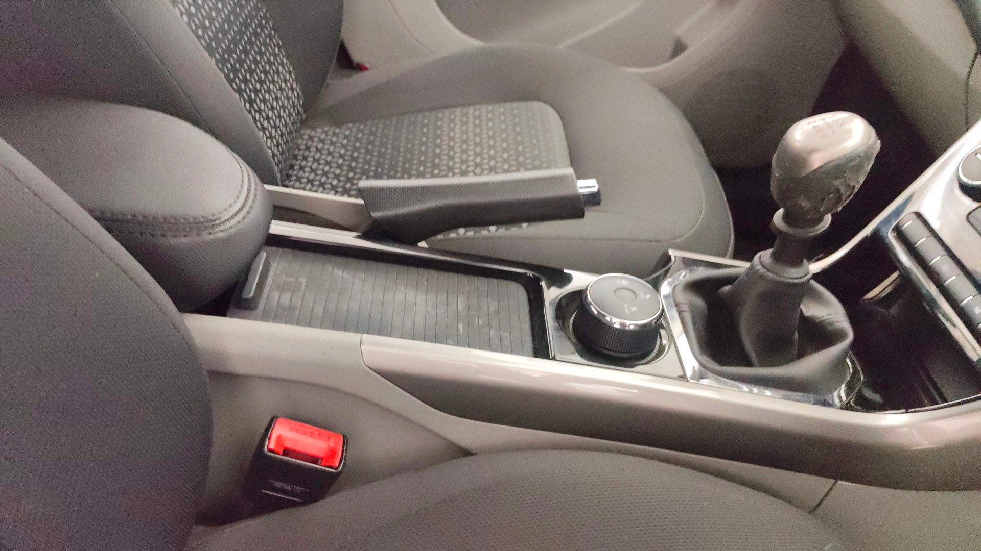 View 2019 Tata Nexon Revotron XE Image 39 Used 2019 Tata Nexon Revotron XE Image 39