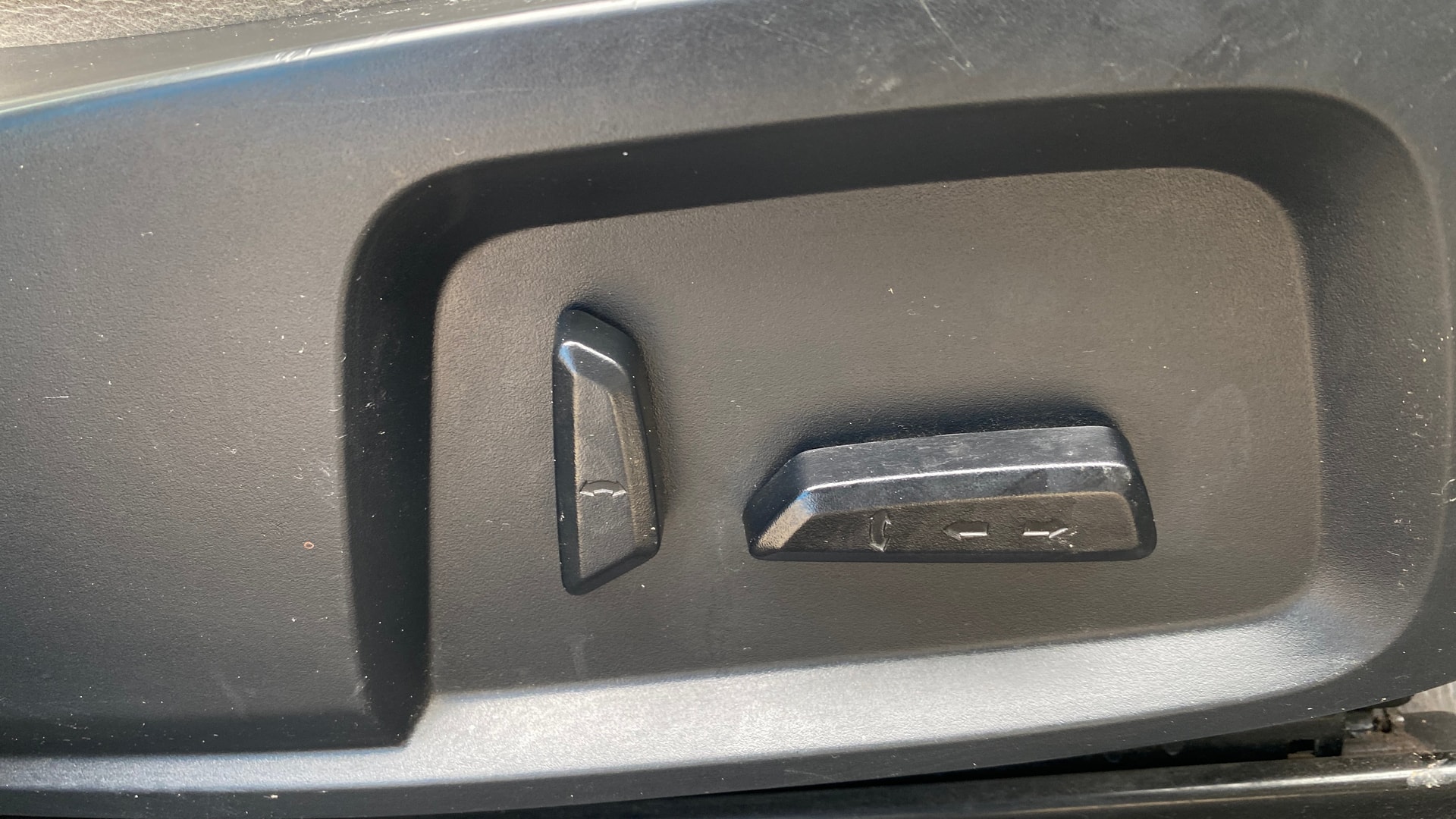 View 2021 Tata Safari XZ Plus Image 20 Used 2021 Tata Safari XZ Plus Image 20