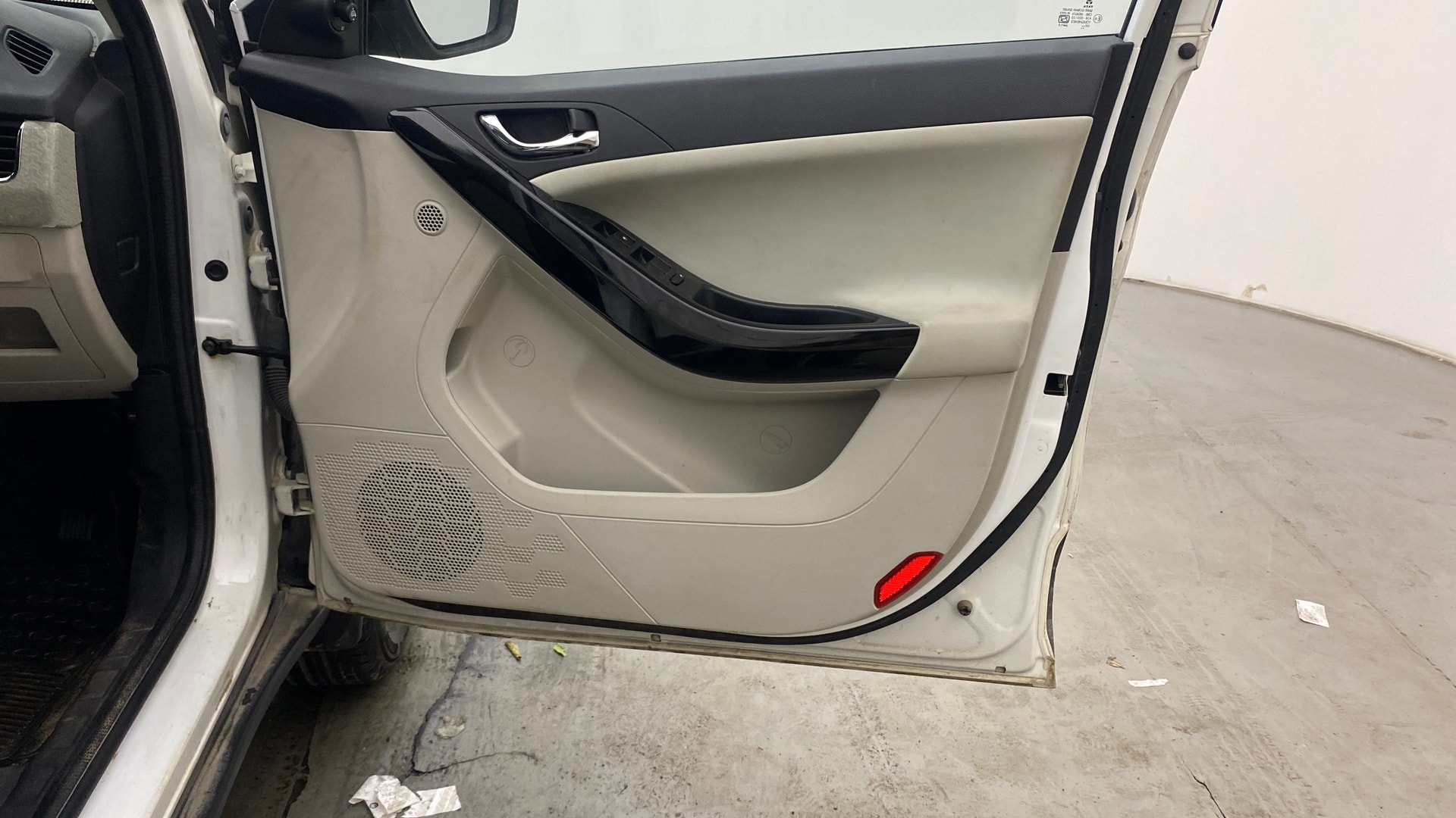 View 2024 Tata Nexon Revotron XZ Plus Lux Image 33 Used 2024 Tata Nexon Revotron XZ Plus Lux Image 33