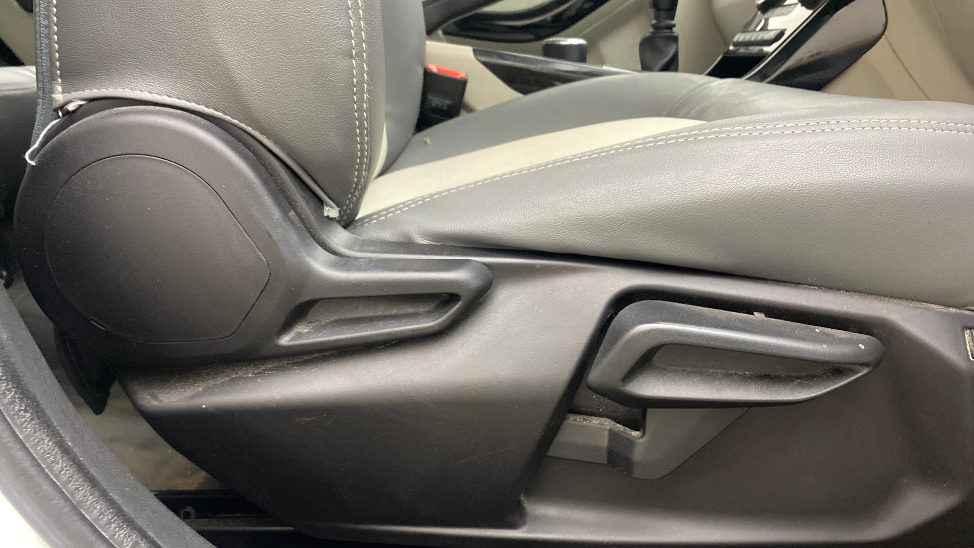 View 2024 Tata Nexon Revotron XZ Plus Lux Image 18 Used 2024 Tata Nexon Revotron XZ Plus Lux Image 18