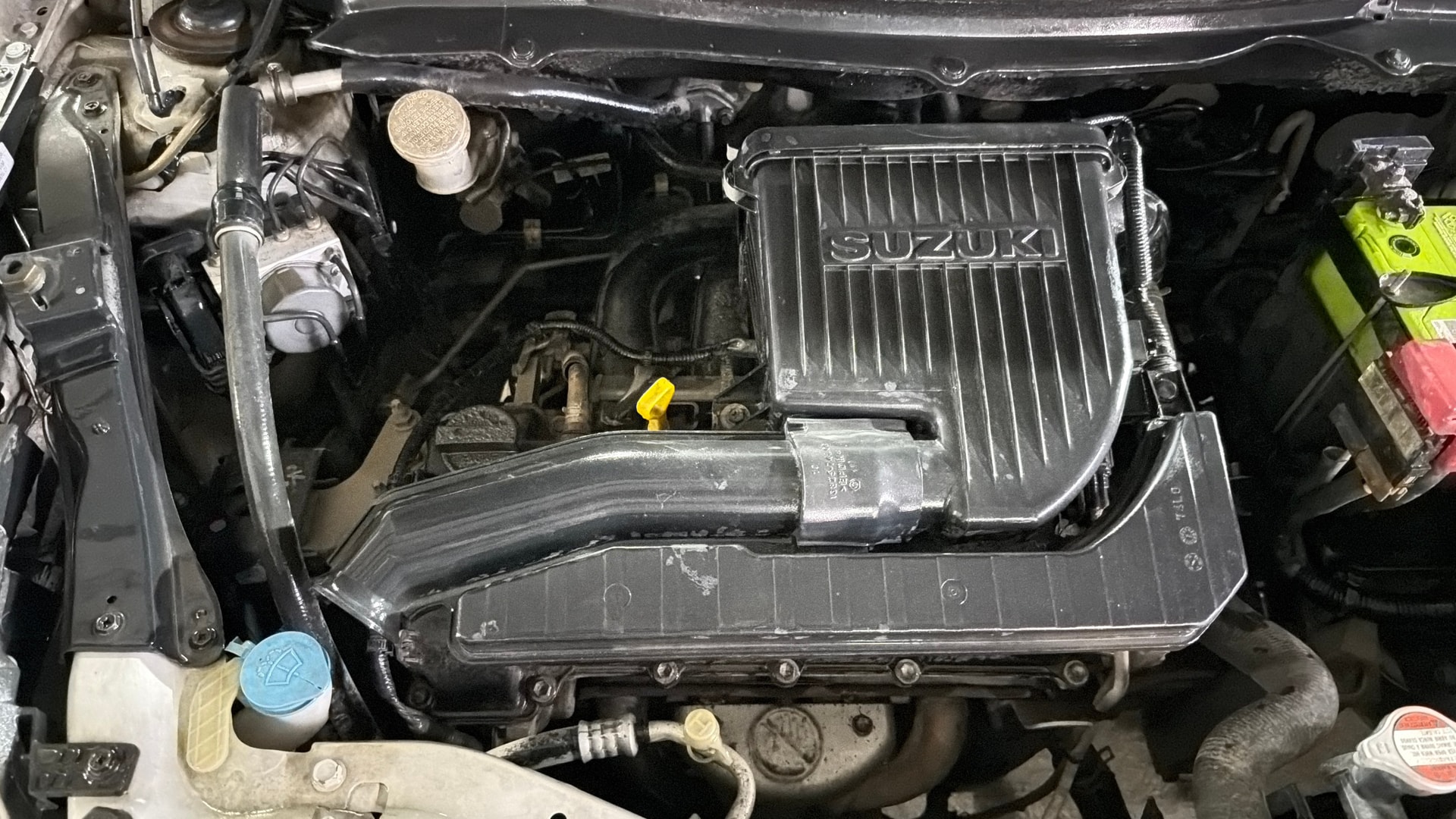View 2015 Maruti Suzuki 1000 Base Variant Image 3 Used 2015 Maruti Suzuki 1000 Base Variant Image 3