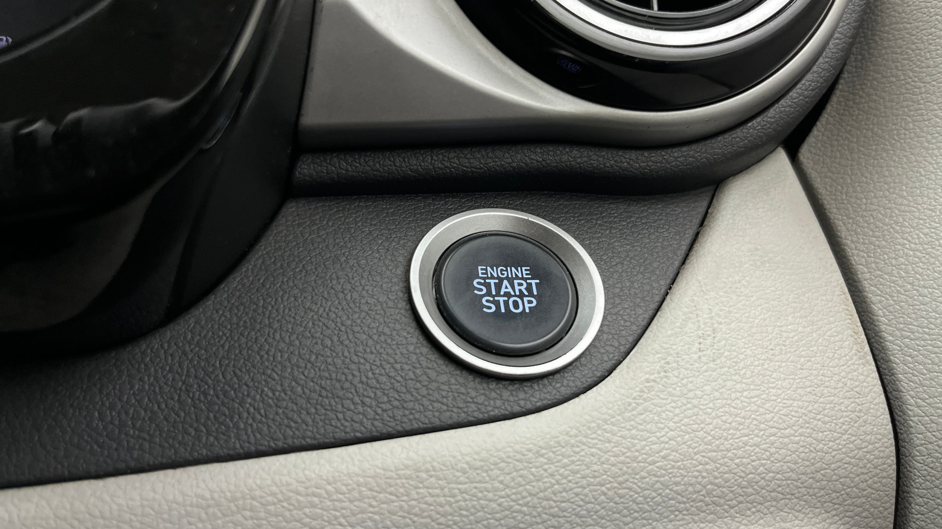 View 2021 Hyundai Grand i10 Nios Asta Petrol AMT Image 39 Used 2021 Hyundai Grand i10 Nios Asta Petrol AMT Image 39