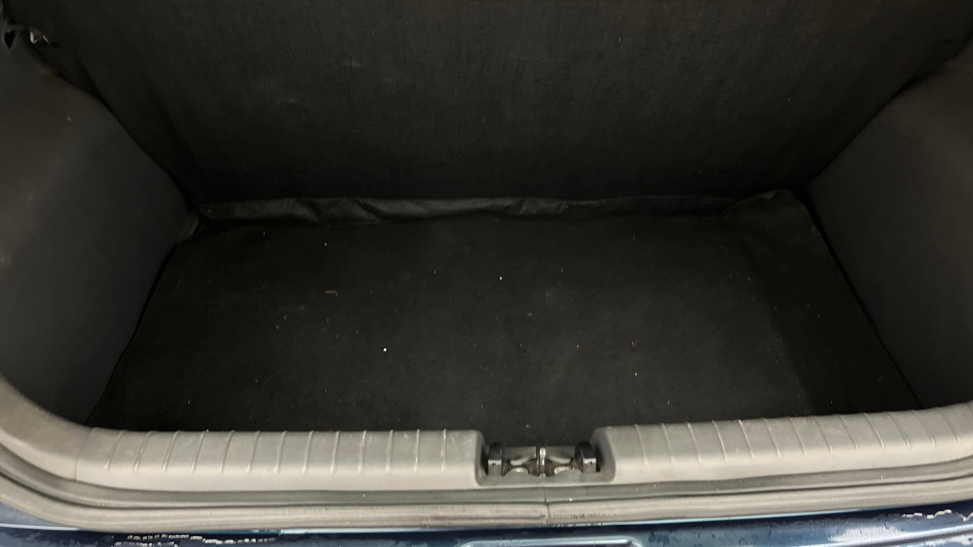 View 2021 Hyundai Grand i10 Nios Asta Petrol AMT Image 6 Used 2021 Hyundai Grand i10 Nios Asta Petrol AMT Image 6