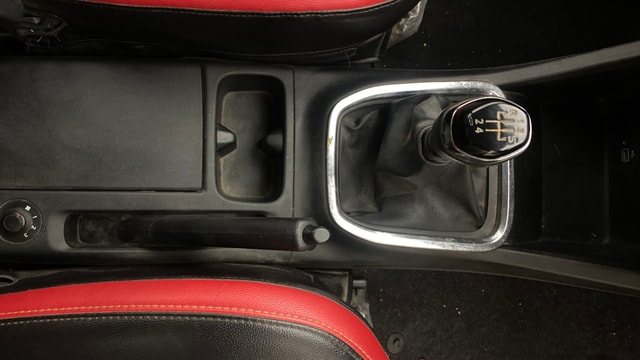 View Renault Triber Image 39 Used Renault Triber Image 39