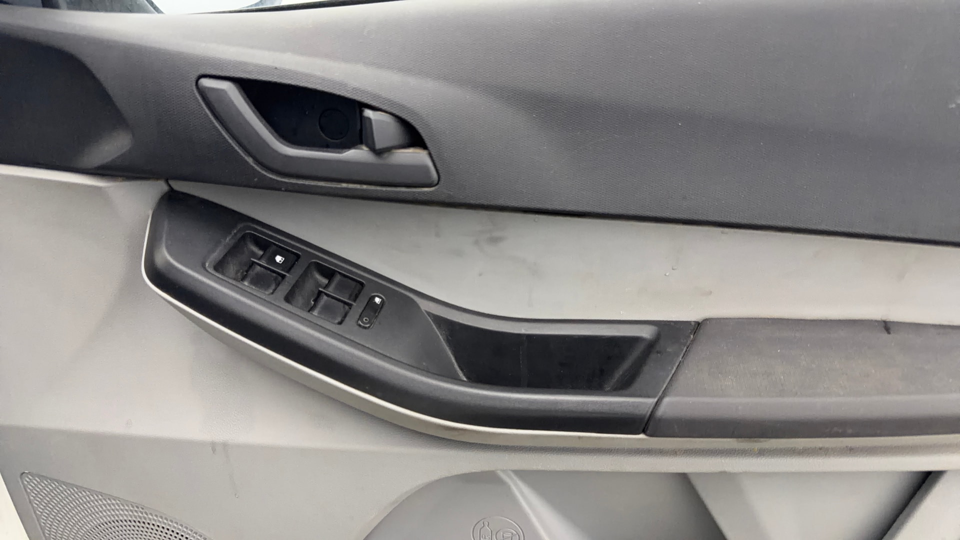 View 2024 Tata Tiago Revotorq XB Image 32 Used 2024 Tata Tiago Revotorq XB Image 32