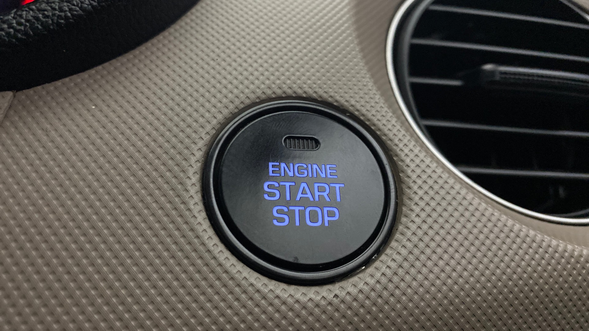Used 2014 Hyundai Xcent Used 2014 Hyundai Xcent