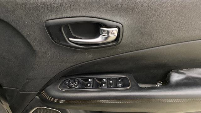 View Jeep Compass Image 33 Used Jeep Compass Image 33