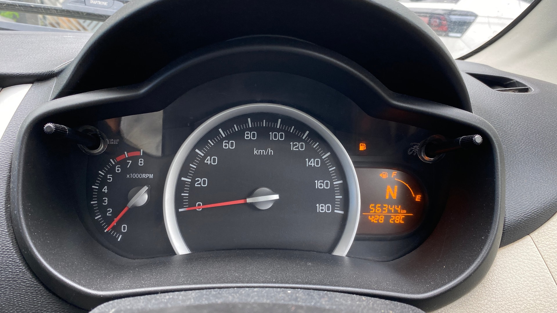 View 2017 Maruti Suzuki 1000 Base Variant Image 20 Used 2017 Maruti Suzuki 1000 Base Variant Image 20