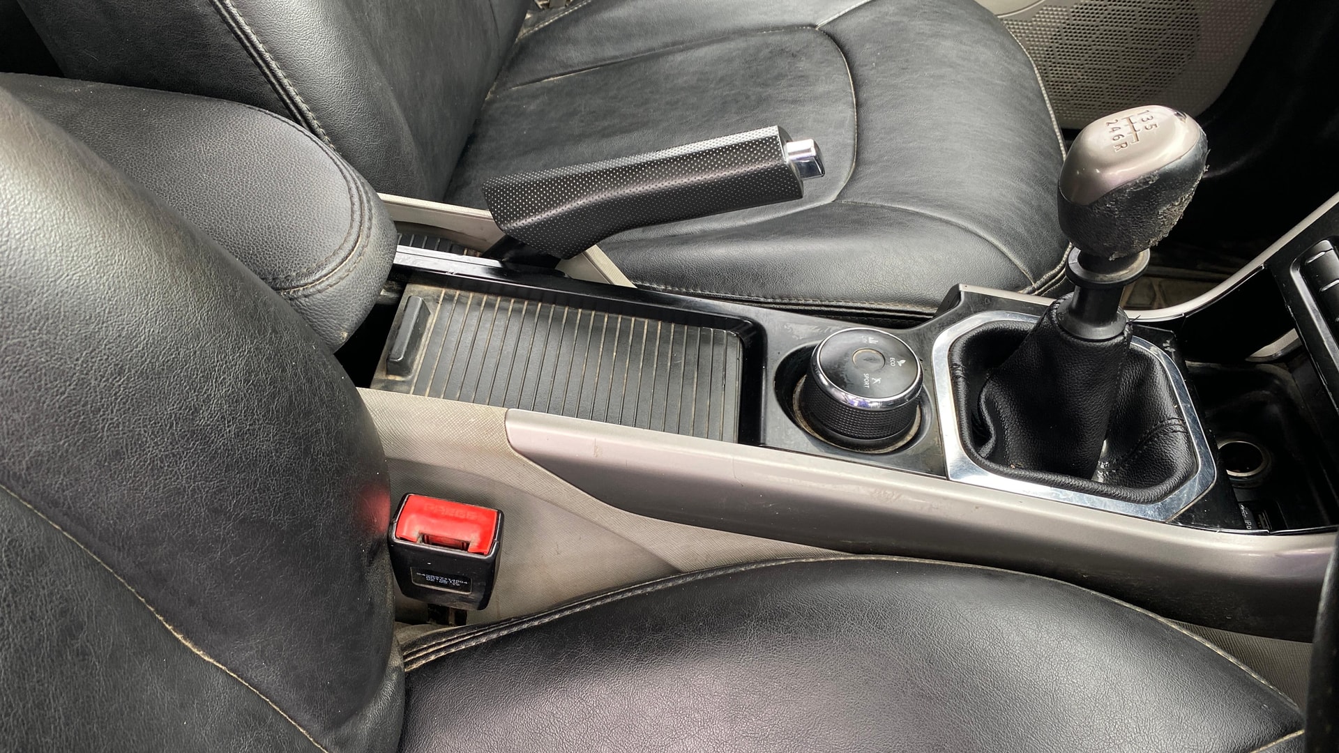 View 2019 Tata Nexon Revotron XE Image 41 Used 2019 Tata Nexon Revotron XE Image 41
