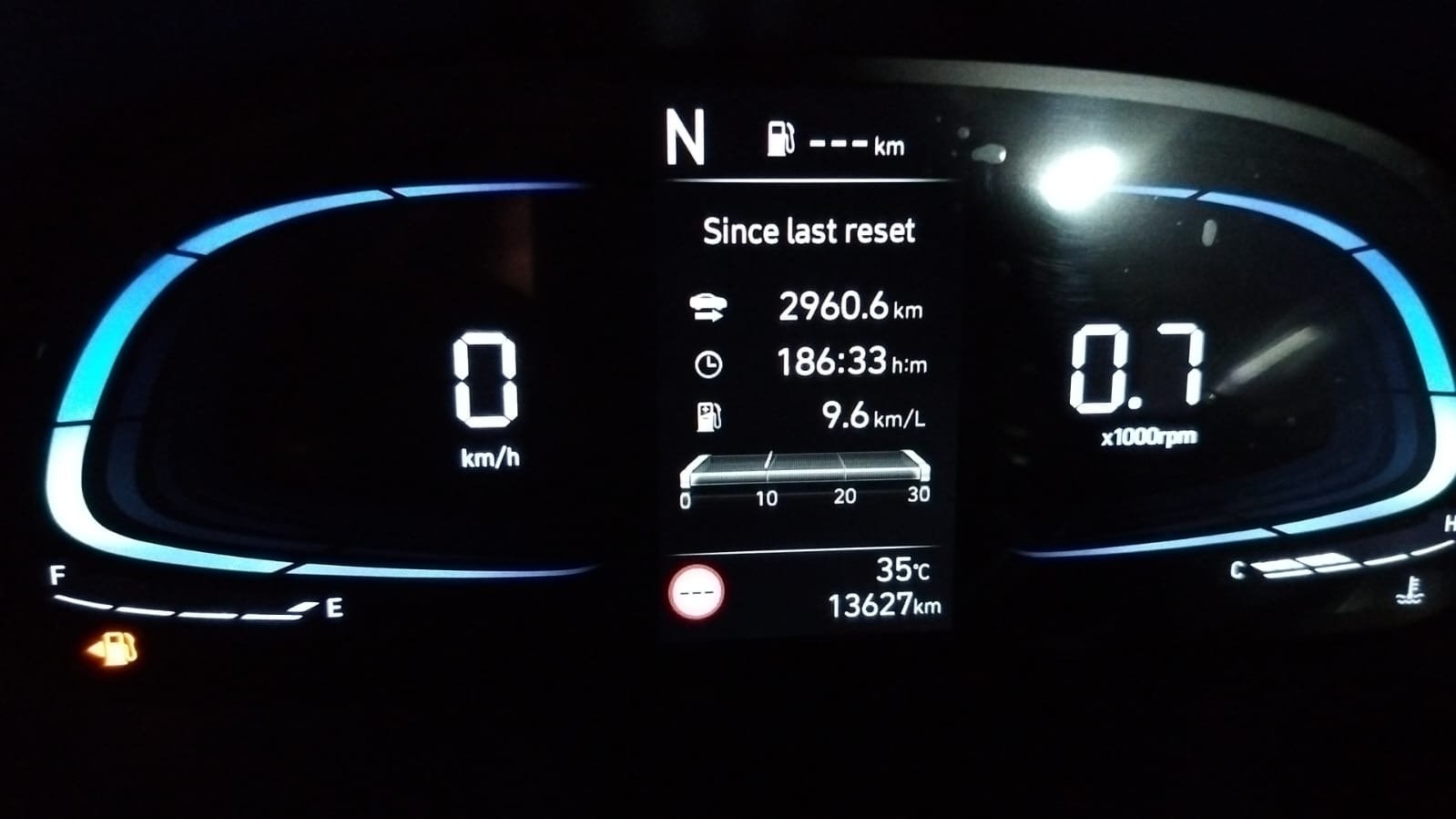 View 2023 Hyundai Exter 1.2 AMT Kappa SX Option Connect Dual Tone Image 21 Used 2023 Hyundai Exter 1.2 AMT Kappa SX Option Connect Dual Tone Image 21