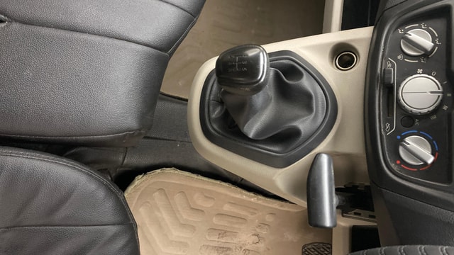View Datsun Go Image 37 Used Datsun Go Image 37