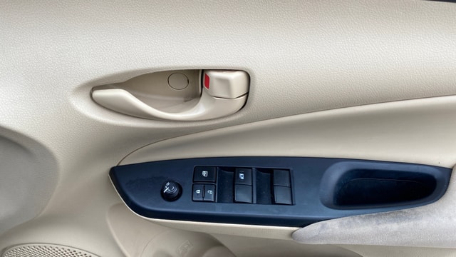 View Toyota Yaris Image 33 Used Toyota Yaris Image 33