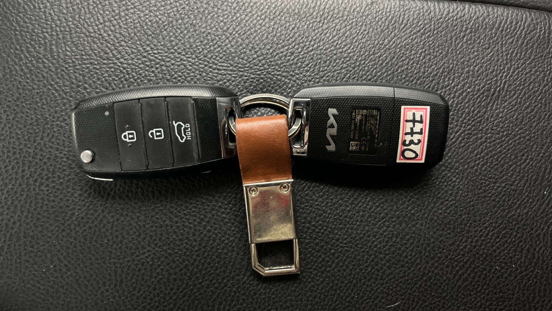 View 2021 Kia Sonet HTK Plus Petrol Image 27 Used 2021 Kia Sonet HTK Plus Petrol Image 27