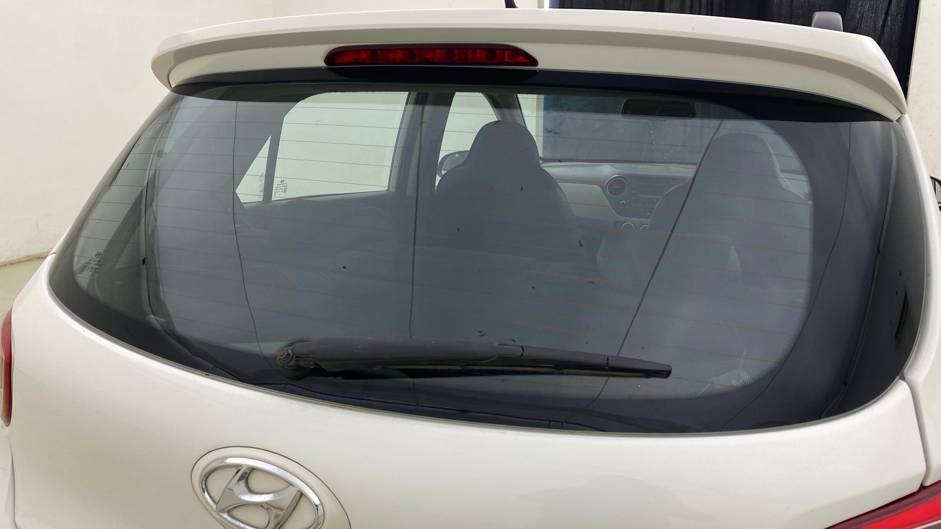 View 2015 Hyundai Grand i10 Asta AT 1.2 Kappa VTVT Image 42 Used 2015 Hyundai Grand i10 Asta AT 1.2 Kappa VTVT Image 42
