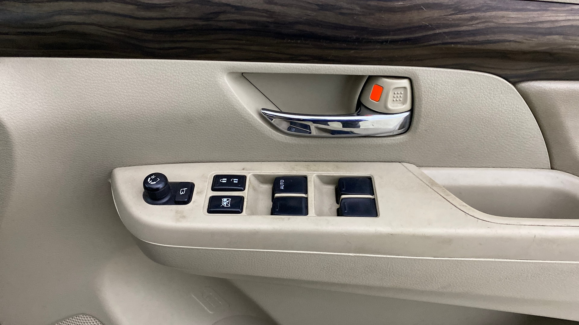 View 2019 Maruti Suzuki 1000 Base Variant Image 34 Used 2019 Maruti Suzuki 1000 Base Variant Image 34