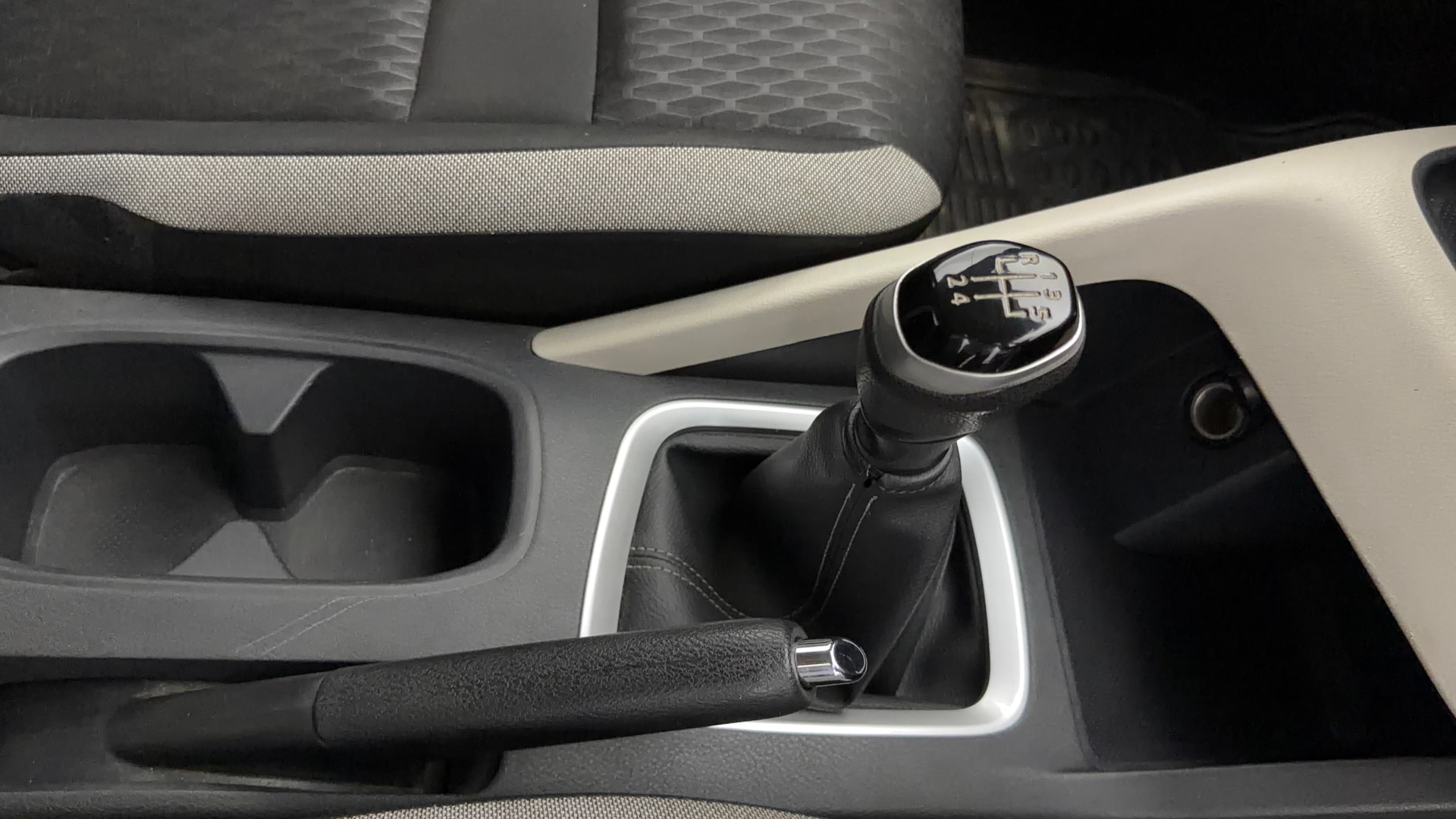 Used 2021 Nissan Magnite Used 2021 Nissan Magnite