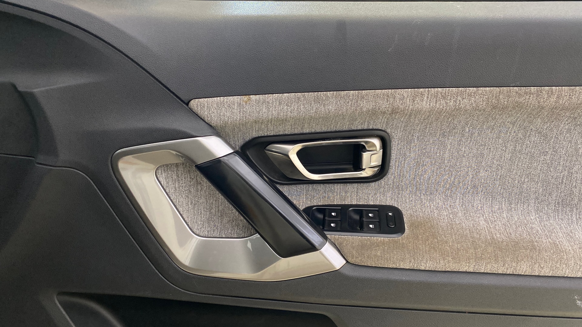 View 2024 Tata Harrier Pure Plus Image 33 Used 2024 Tata Harrier Pure Plus Image 33