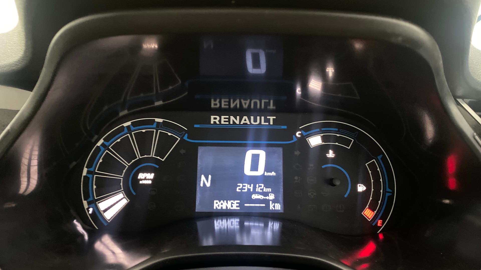 Used 2023 Renault Triber Used 2023 Renault Triber