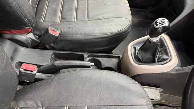 View Hyundai Grand i10 Image 38 Used Hyundai Grand i10 Image 38