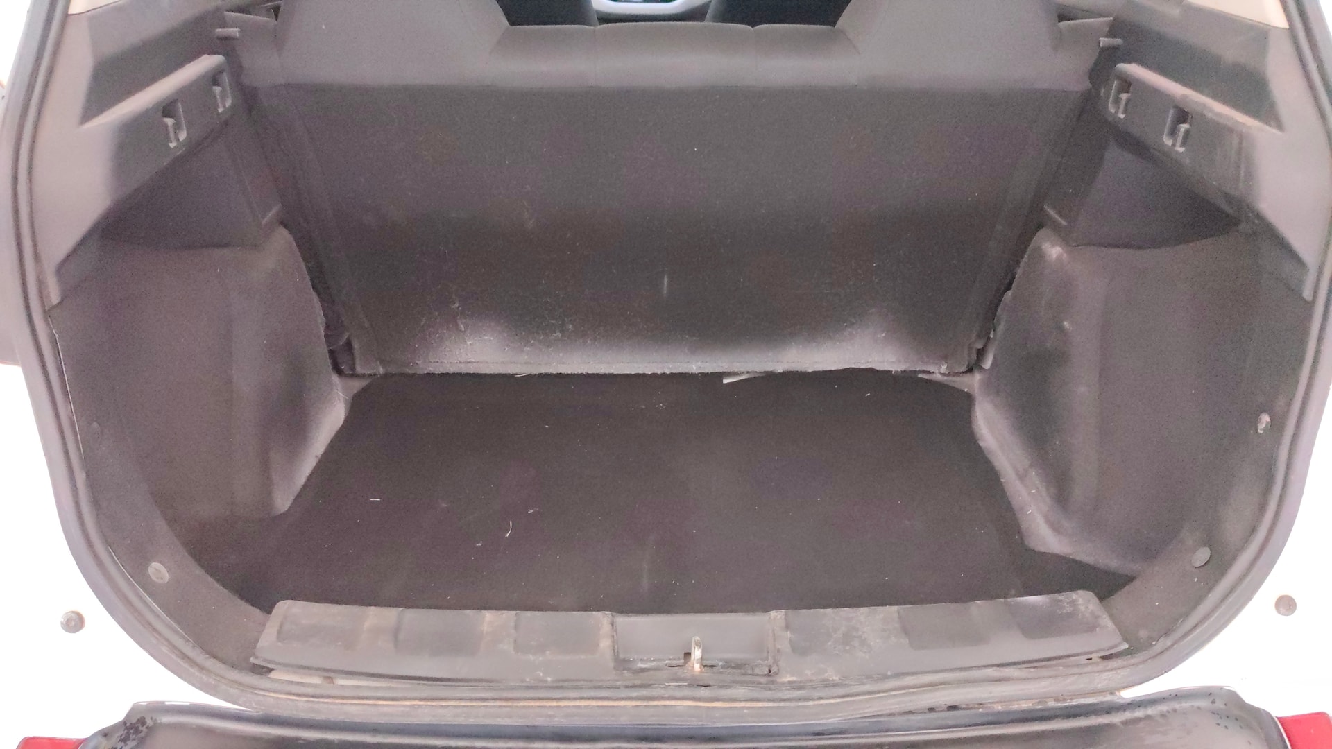 View 2018 Tata Nexon Revotron XM Image 10 Used 2018 Tata Nexon Revotron XM Image 10