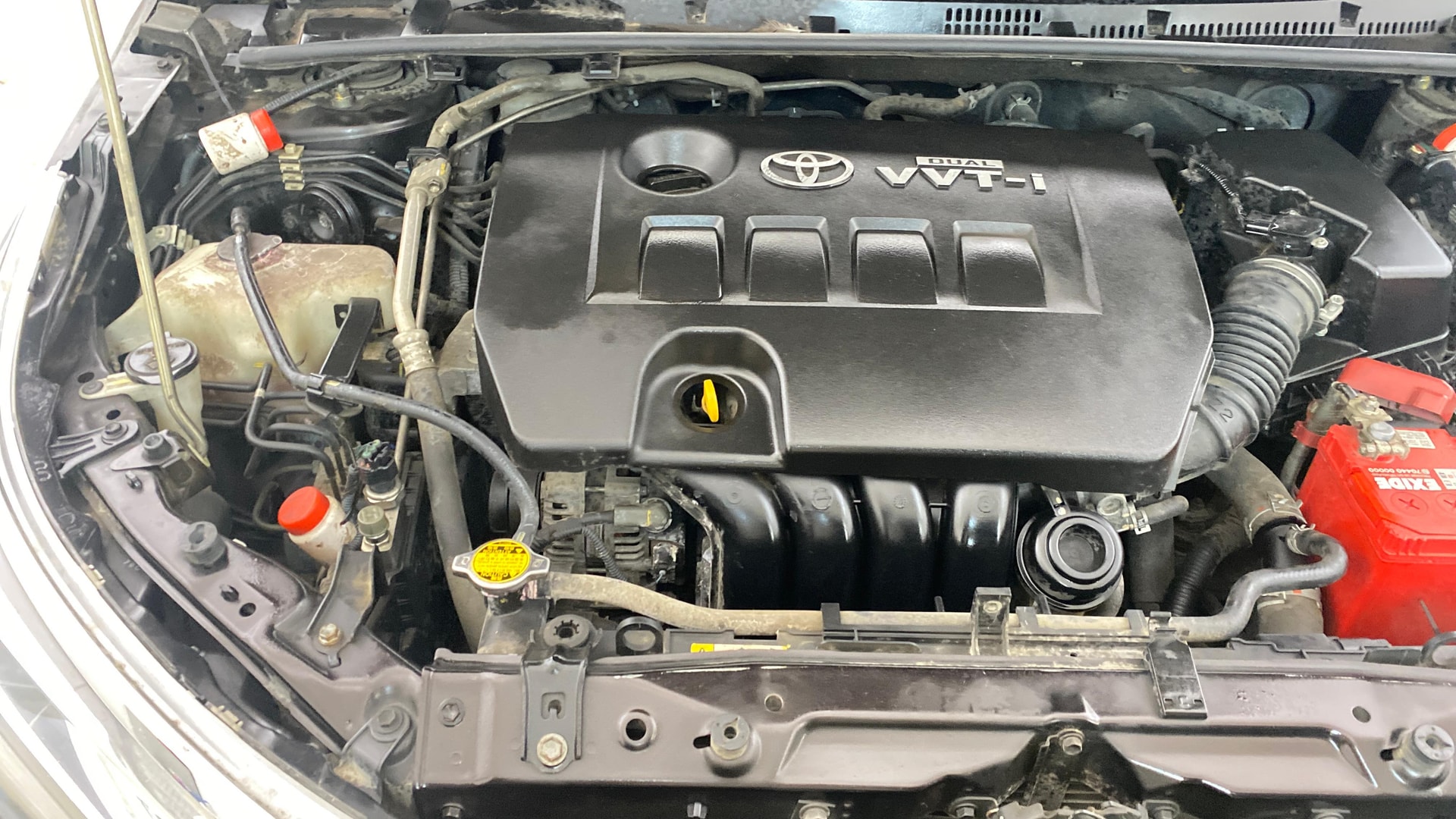 View 2017 Toyota Corolla Altis 1.8 VL AT Image 3 Used 2017 Toyota Corolla Altis 1.8 VL AT Image 3