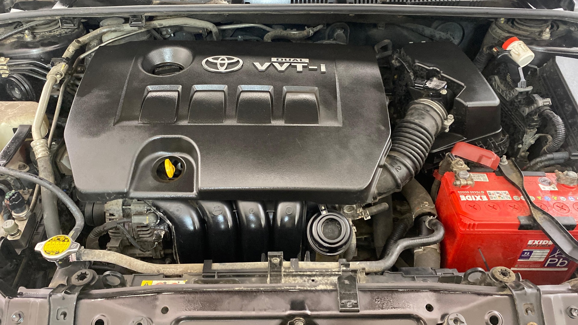 View 2017 Toyota Corolla Altis 1.8 VL AT Image 42 Used 2017 Toyota Corolla Altis 1.8 VL AT Image 42