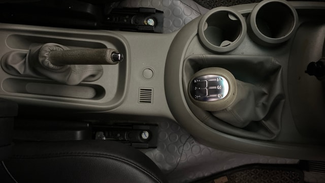 View Mahindra NuvoSport Image 39 Used Mahindra NuvoSport Image 39