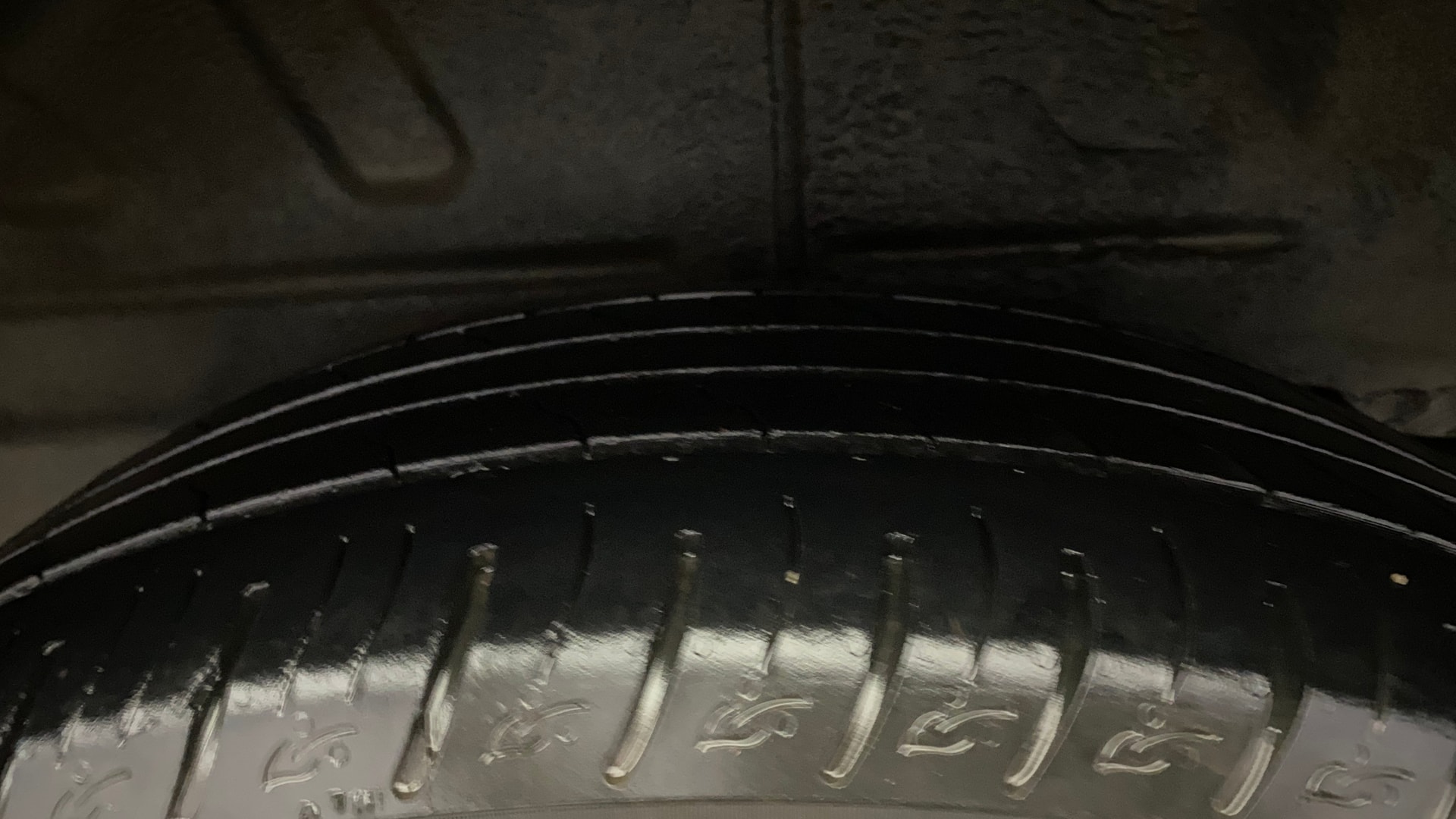Used 2016 Mahindra NuvoSport Used 2016 Mahindra NuvoSport