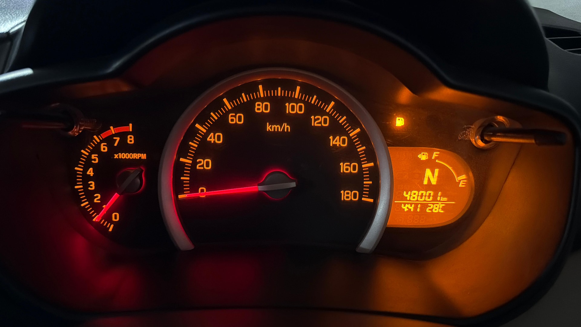 View 2018 Maruti Suzuki 1000 Base Variant Image 33 Used 2018 Maruti Suzuki 1000 Base Variant Image 33