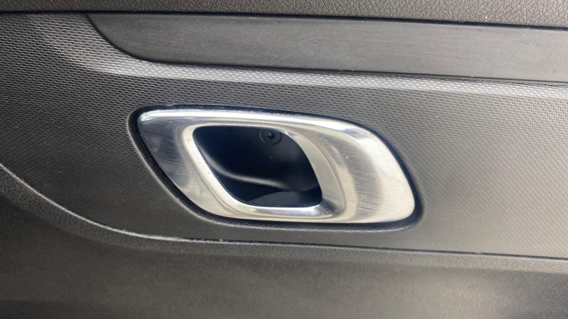 View 2019 Renault Kwid RXL 1.0 BS IV Image 33 Used 2019 Renault Kwid RXL 1.0 BS IV Image 33