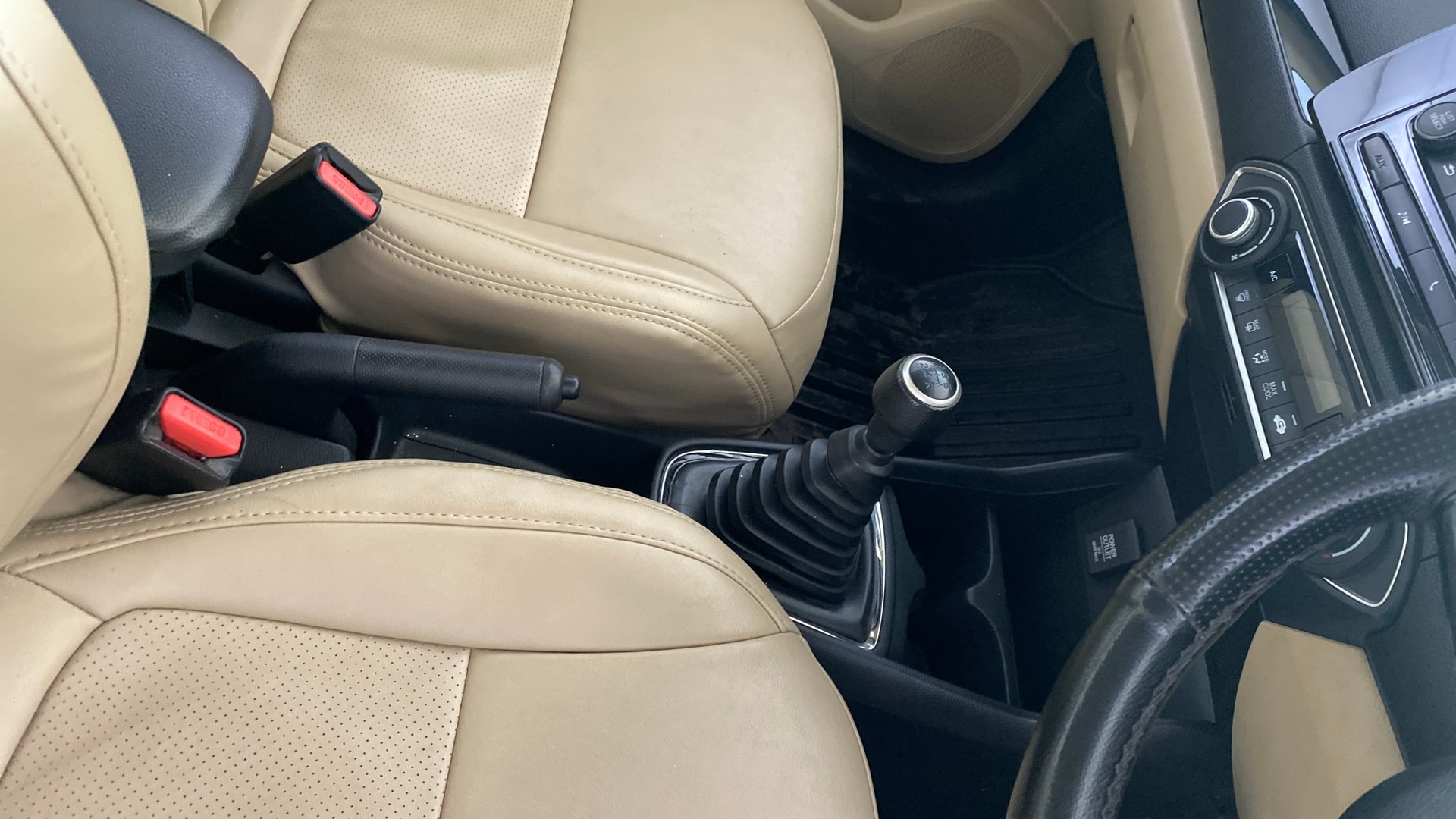 Used 2020 Honda Amaze Used 2020 Honda Amaze