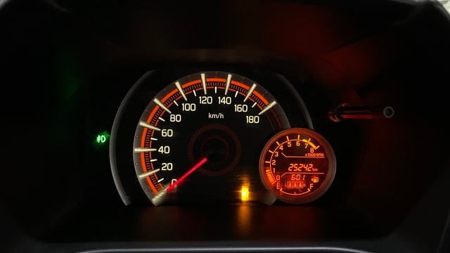 View Maruti Suzuki 1000 Image 35 Used Maruti Suzuki 1000 Image 35