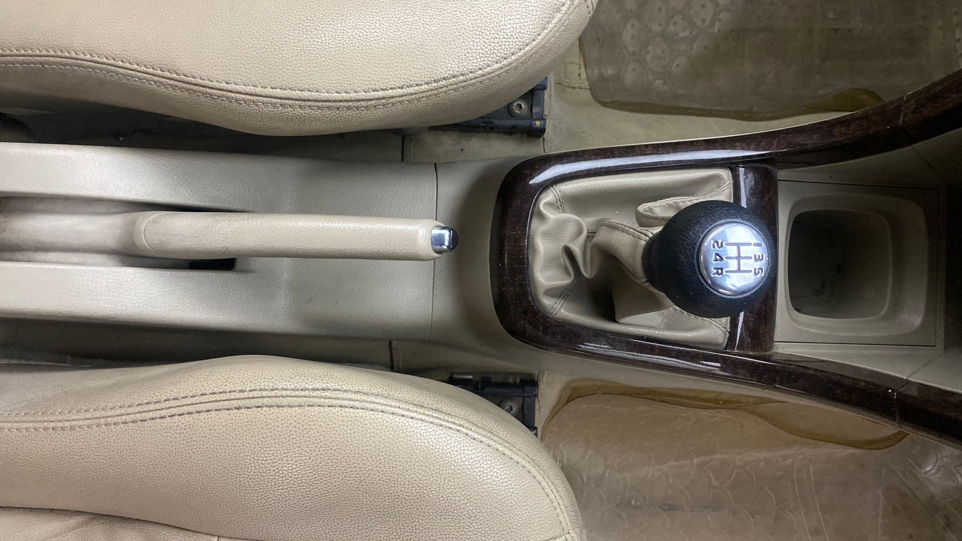 Used 2016 Maruti Suzuki 1000 Used 2016 Maruti Suzuki 1000